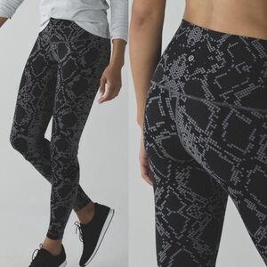 Lululemon Wunder Under Pant Full-On Luon Simply Ziggy Snake Slate Deep Coal Sz 6
